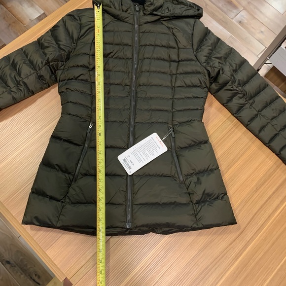 Lululemon down for it puffer run/ski jacket 8 NWT - Picture 10 of 10